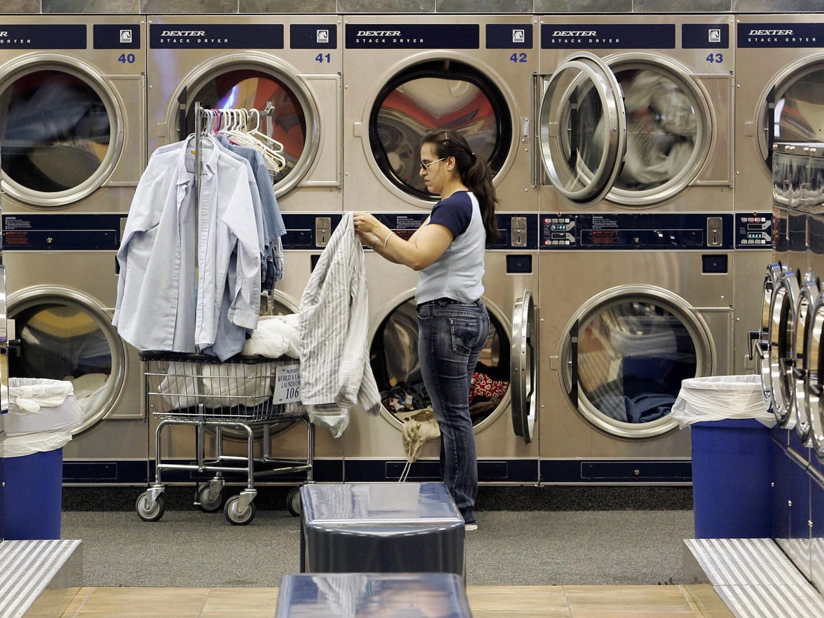What Kind of Laundry Equipment is Used for Laundromats?