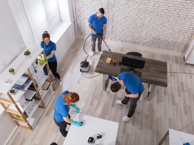Why Choose Professional Commercial Cleaning Services